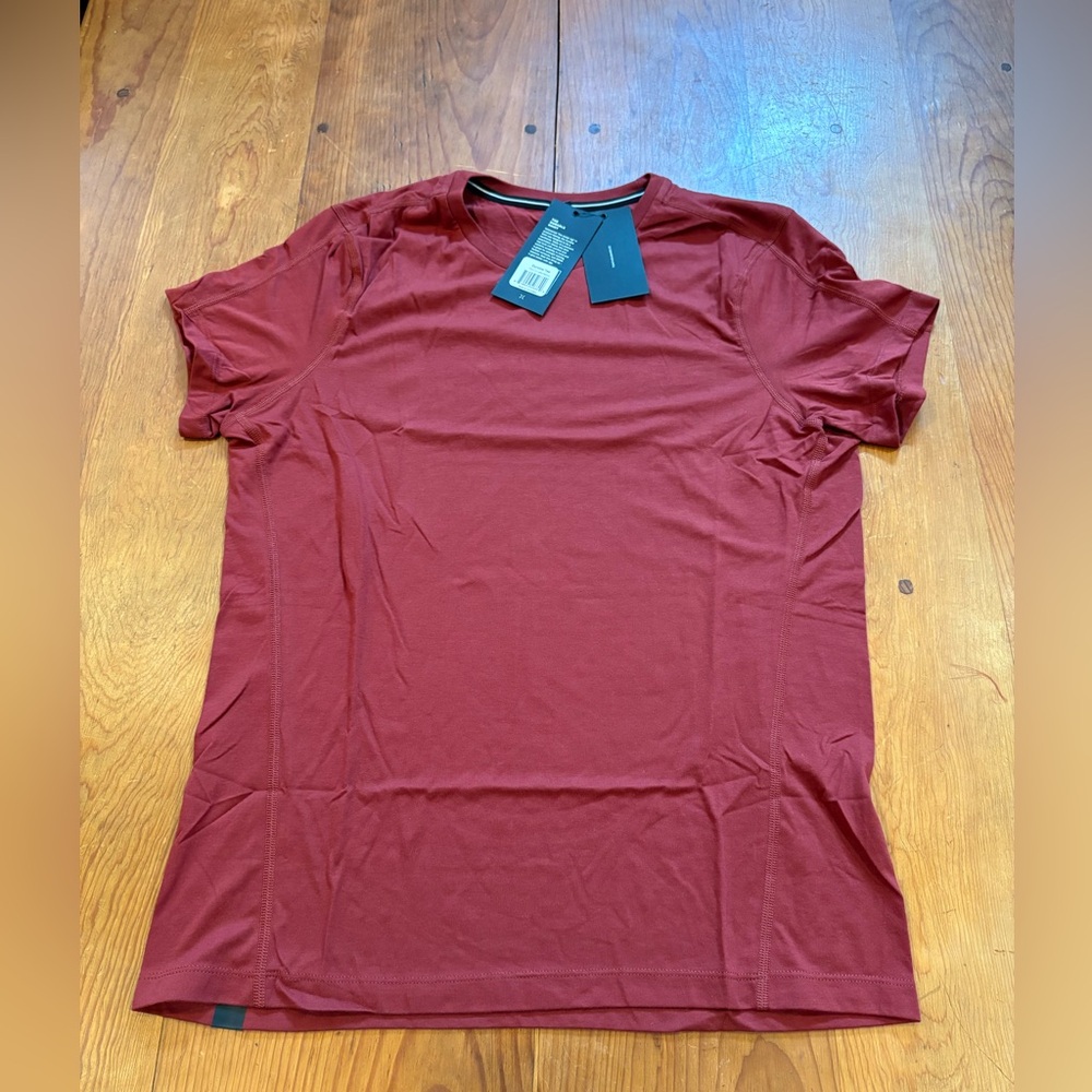 Ten Thousand Men’s Durable Tee Training Workouts Activewear BRKRED Medium